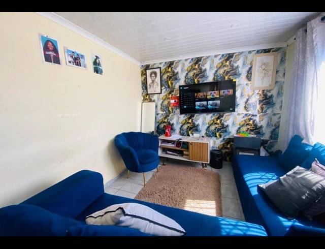 3 BEDROOM FREEHOLD FOR SALE IN KUYASA